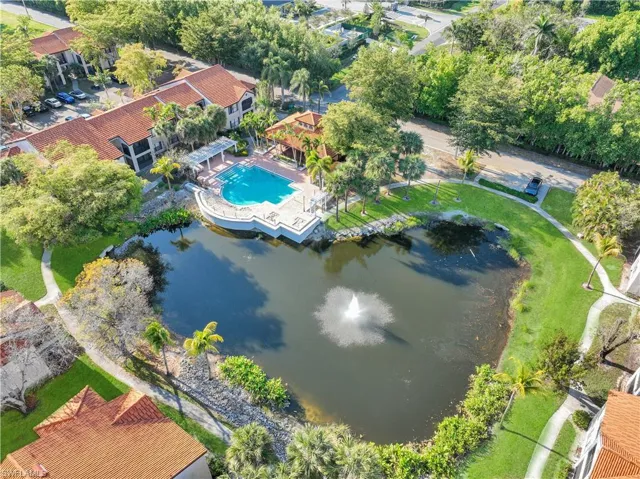 2058 Arbour Walk Cir 3322, Naples, Florida 34109