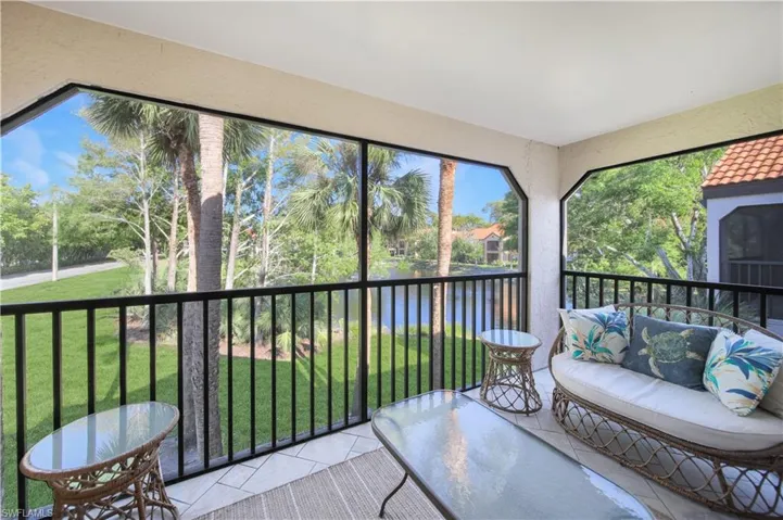 2058 Arbour Walk Cir 3322, Naples, Florida 34109
