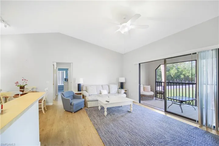 2058 Arbour Walk Cir 3322, Naples, Florida 34109