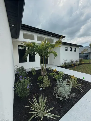 714 Sw 4th St, Cape Coral, Florida 33991