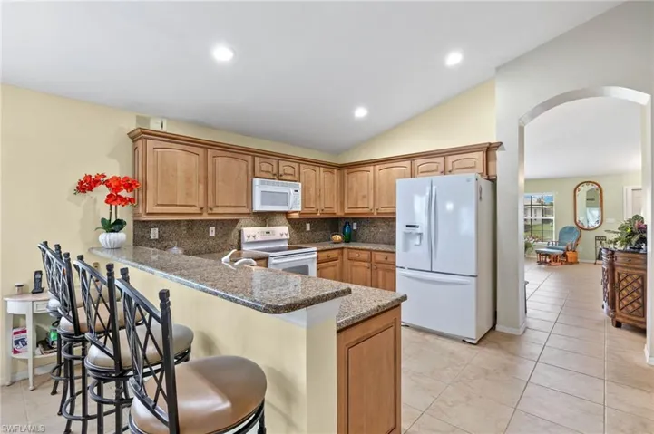 15732 Beachcomber AVE, FORT MYERS FL 33908