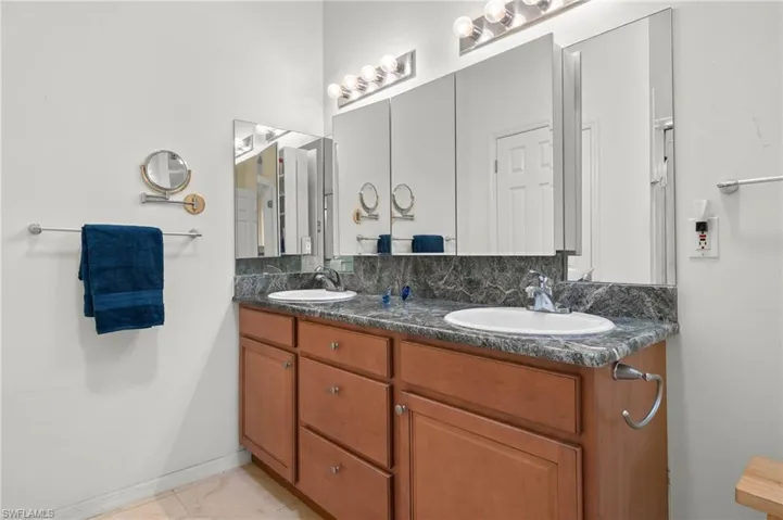 15732 Beachcomber AVE, FORT MYERS FL 33908