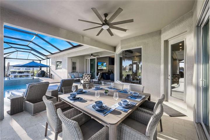 18024 Sandtrap DR, NAPLES FL 34114