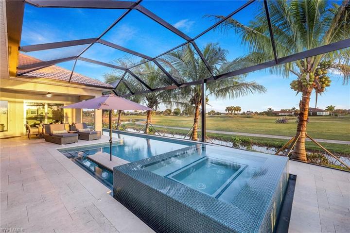 18024 Sandtrap DR, NAPLES FL 34114