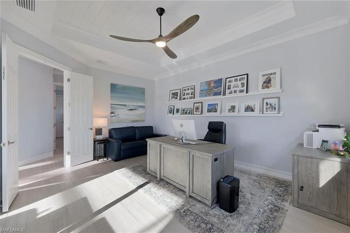 18024 Sandtrap DR, NAPLES FL 34114