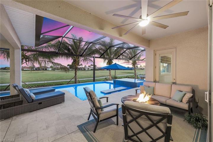 18024 Sandtrap DR, NAPLES FL 34114