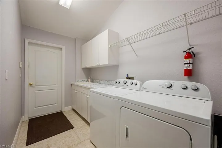 1223 NW 20th PL, CAPE CORAL FL 33993