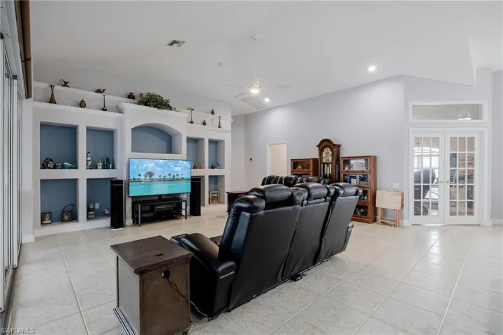 1223 NW 20th PL, CAPE CORAL FL 33993