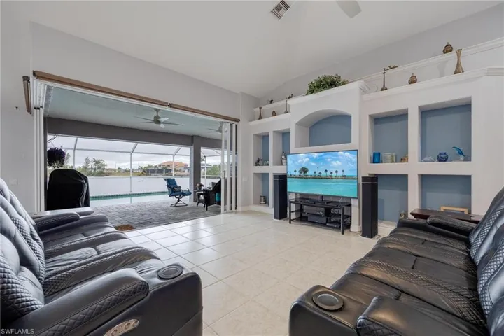 1223 NW 20th PL, CAPE CORAL FL 33993