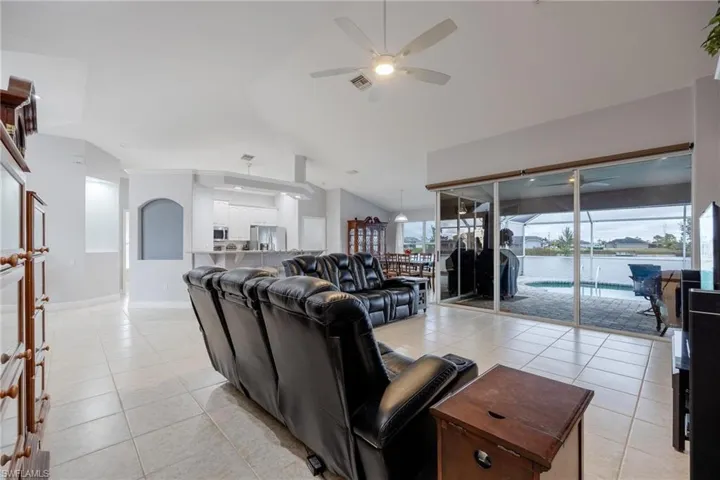 1223 NW 20th PL, CAPE CORAL FL 33993
