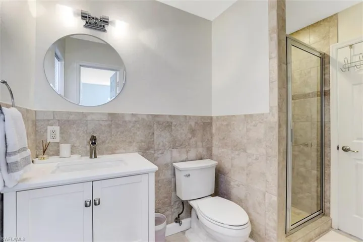 739 7th Ave N, Naples, Florida 34102