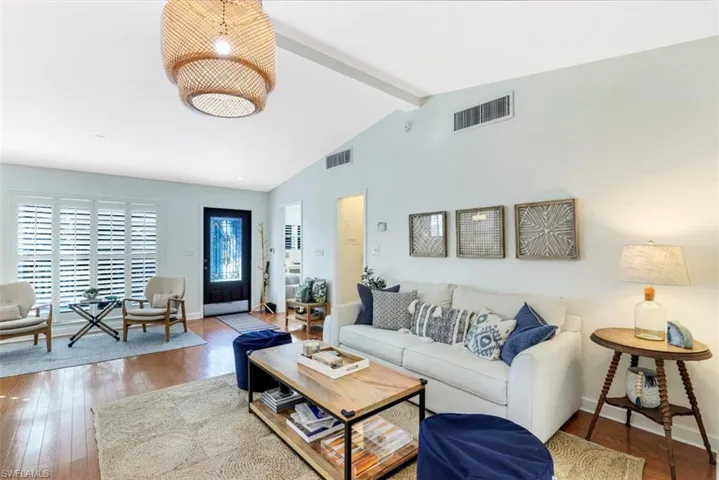 739 7th Ave N, Naples, Florida 34102