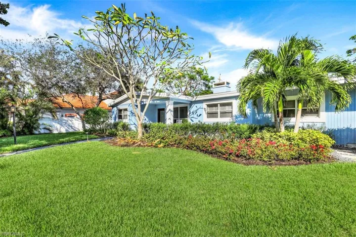 739 7th Ave N, Naples, Florida 34102