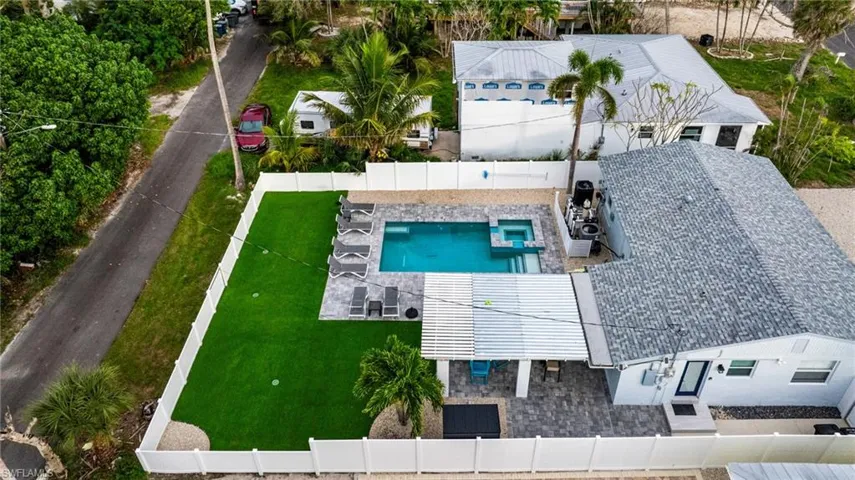 4831  Coquina  RD, Fort Myers Beach, FL 33931