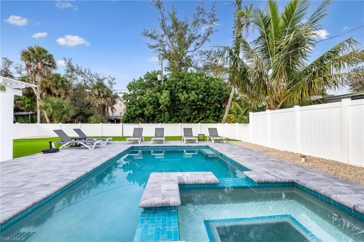 4831  Coquina  RD, Fort Myers Beach, FL 33931