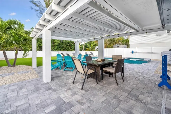4831  Coquina  RD, Fort Myers Beach, FL 33931