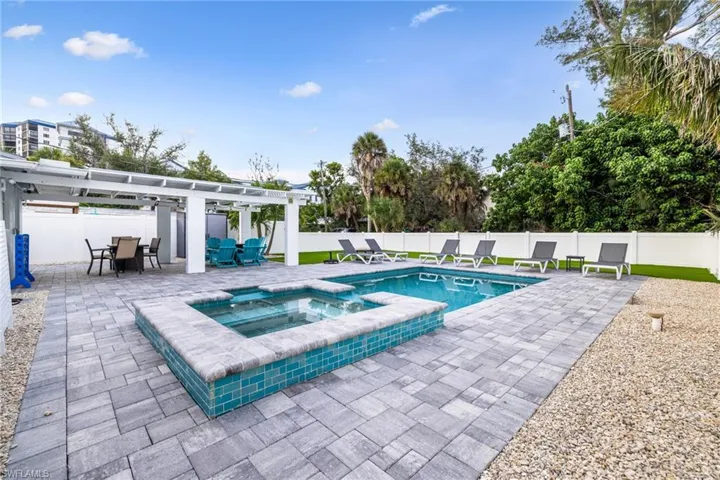 4831  Coquina  RD, Fort Myers Beach, FL 33931