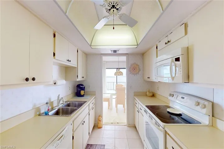 1100 Collier Blvd 325, Marco Island, Florida 34145