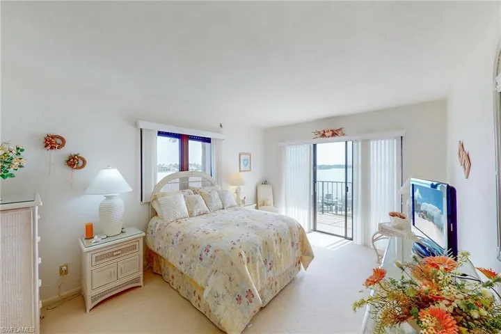 1100 Collier Blvd 325, Marco Island, Florida 34145