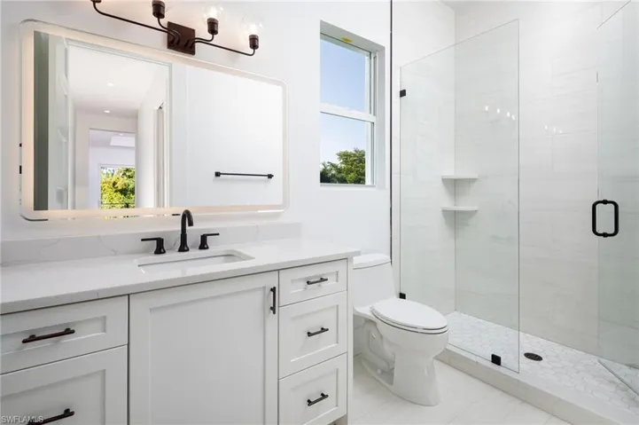 2854 Coach House Way, Naples, Florida 34105