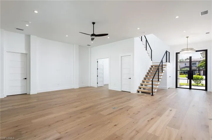 2854 Coach House Way, Naples, Florida 34105