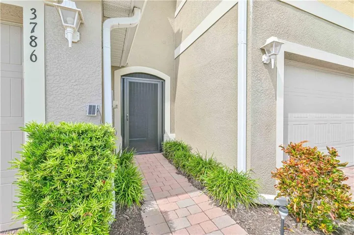 3786 Tilbor Cir, Fort Myers, Florida 33916