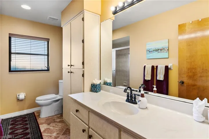 595 103rd Ave N, Naples, Florida 34108