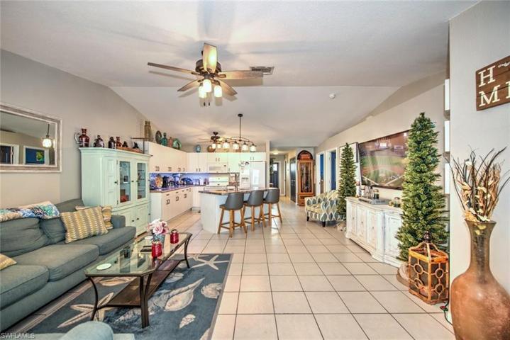 2926-2928 SE Santa Barbara  PL, CAPE CORAL, FL 33904