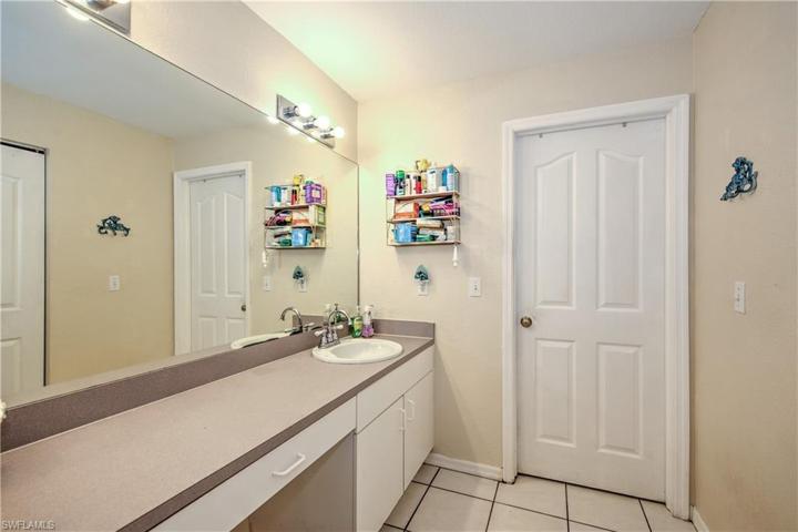 2926-2928 SE Santa Barbara  PL, CAPE CORAL, FL 33904