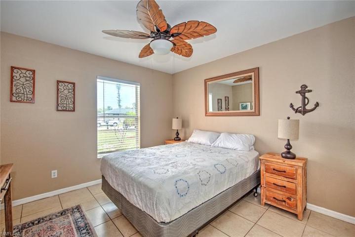 2926-2928 SE Santa Barbara  PL, CAPE CORAL, FL 33904