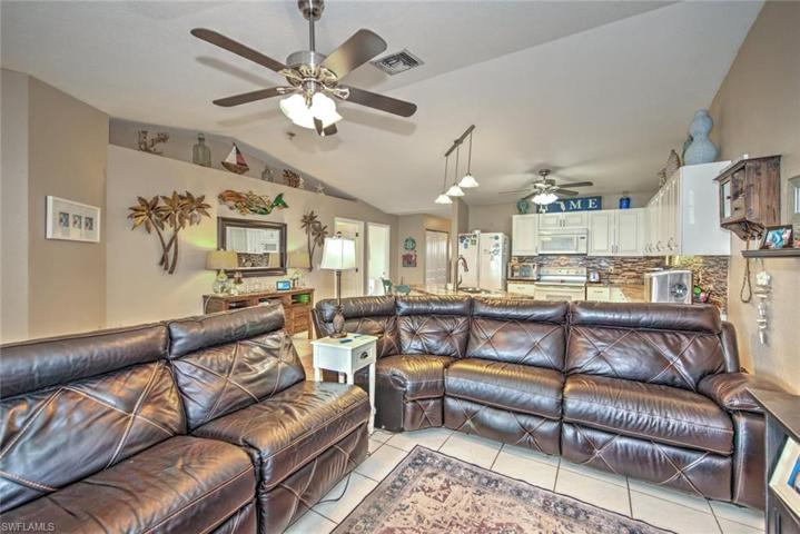 2926-2928 SE Santa Barbara  PL, CAPE CORAL, FL 33904