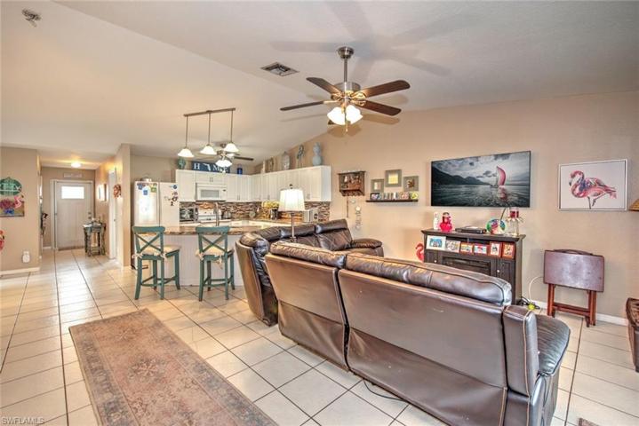 2926-2928 SE Santa Barbara  PL, CAPE CORAL, FL 33904