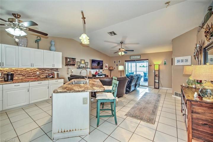 2926-2928 SE Santa Barbara  PL, CAPE CORAL, FL 33904