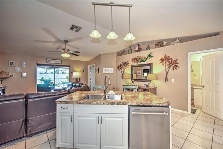 2926-2928 SE Santa Barbara  PL, CAPE CORAL, FL 33904