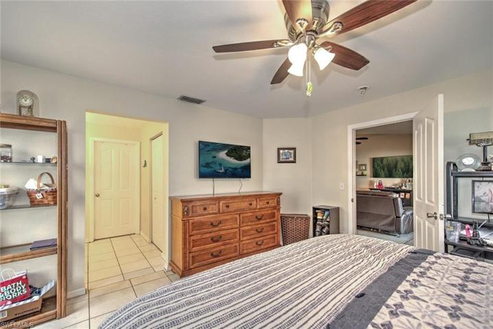 2926-2928 SE Santa Barbara  PL, CAPE CORAL, FL 33904