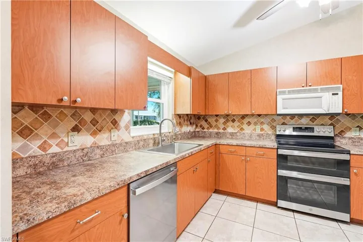 8344 Bounty Rd, Fort Myers, Florida 33967