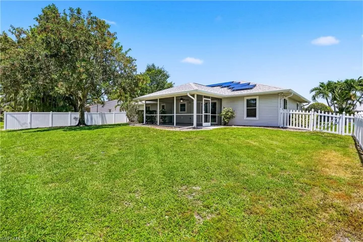 8344 Bounty Rd, Fort Myers, Florida 33967