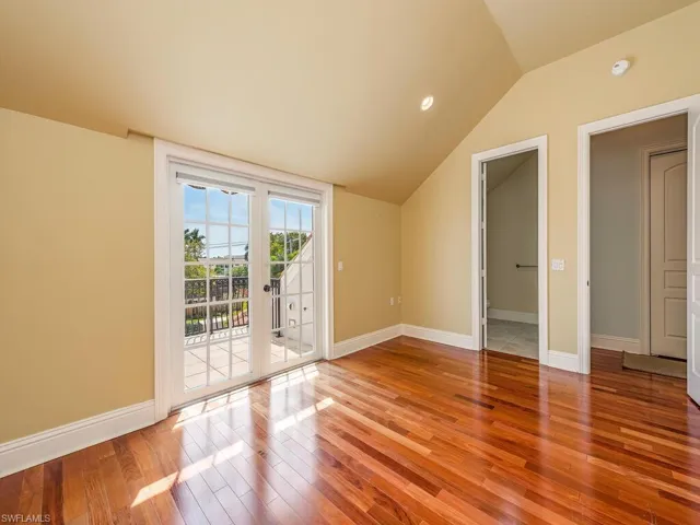Guest Bedroom South