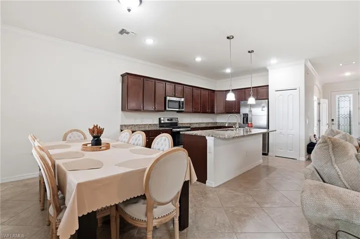 11821 Arbor Trace Dr, Fort Myers, Florida 33913