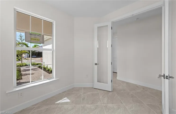 17321  Willow Tree  LN, North Fort Myers, FL 33917