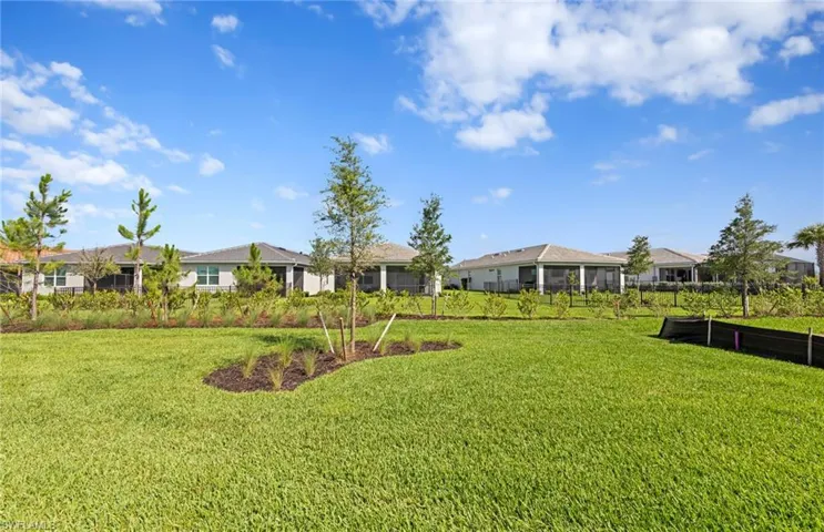 17321  Willow Tree  LN, North Fort Myers, FL 33917