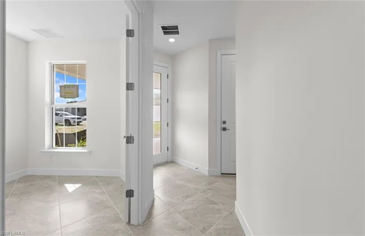 17321  Willow Tree  LN, North Fort Myers, FL 33917