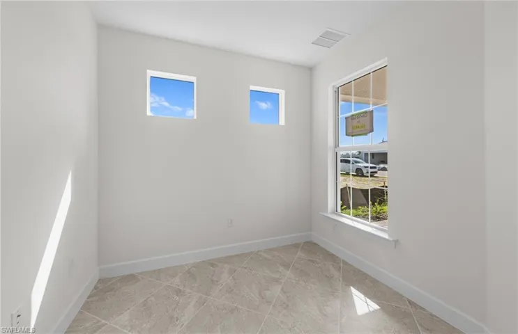 17321  Willow Tree  LN, North Fort Myers, FL 33917