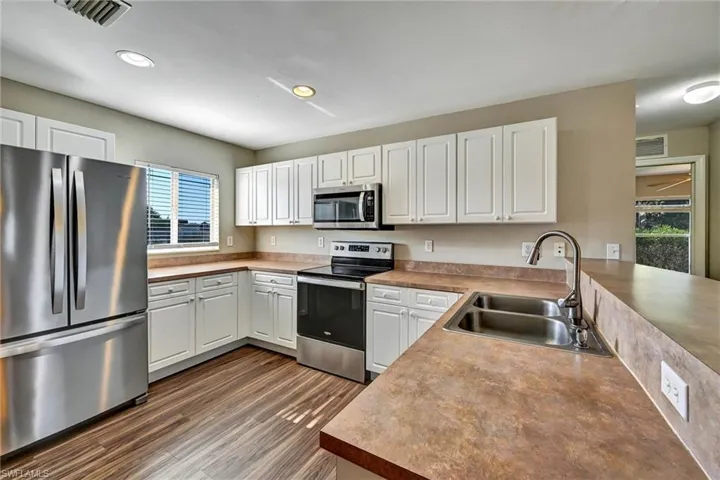 1338 NE 33rd  LN, Cape Coral, FL 33909
