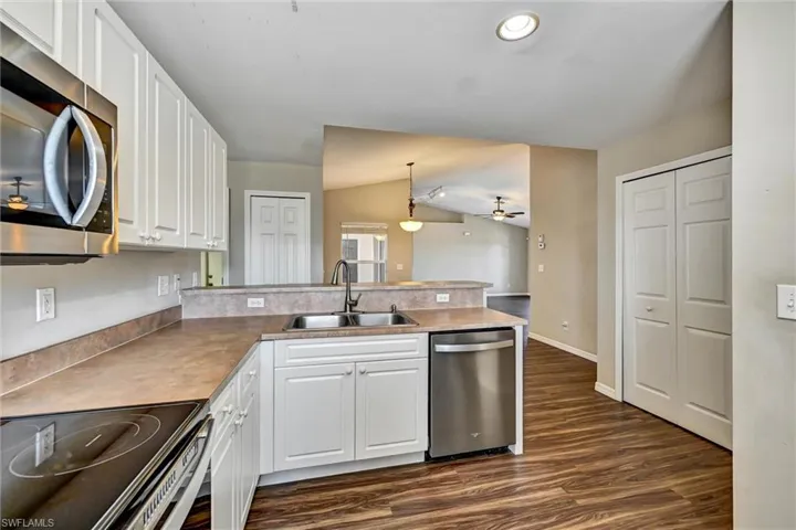 1338 NE 33rd  LN, Cape Coral, FL 33909