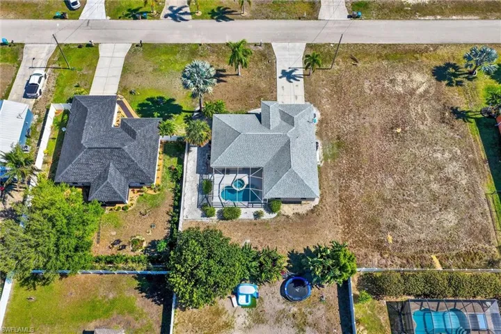 1338 NE 33rd  LN, Cape Coral, FL 33909