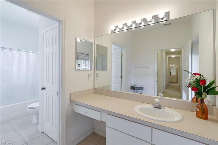 Guest Bathroom 2