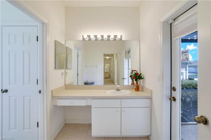 Guest Bathroom 3