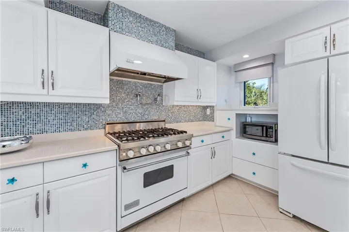 10455 Keewaydin, Naples, Florida 34113