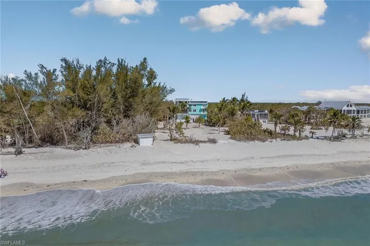 10455 Keewaydin, Naples, Florida 34113